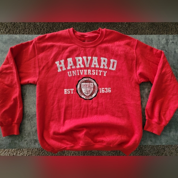 Harvard University Crewneck Sweatshirt  Red Size Medium - Picture 1 of 4